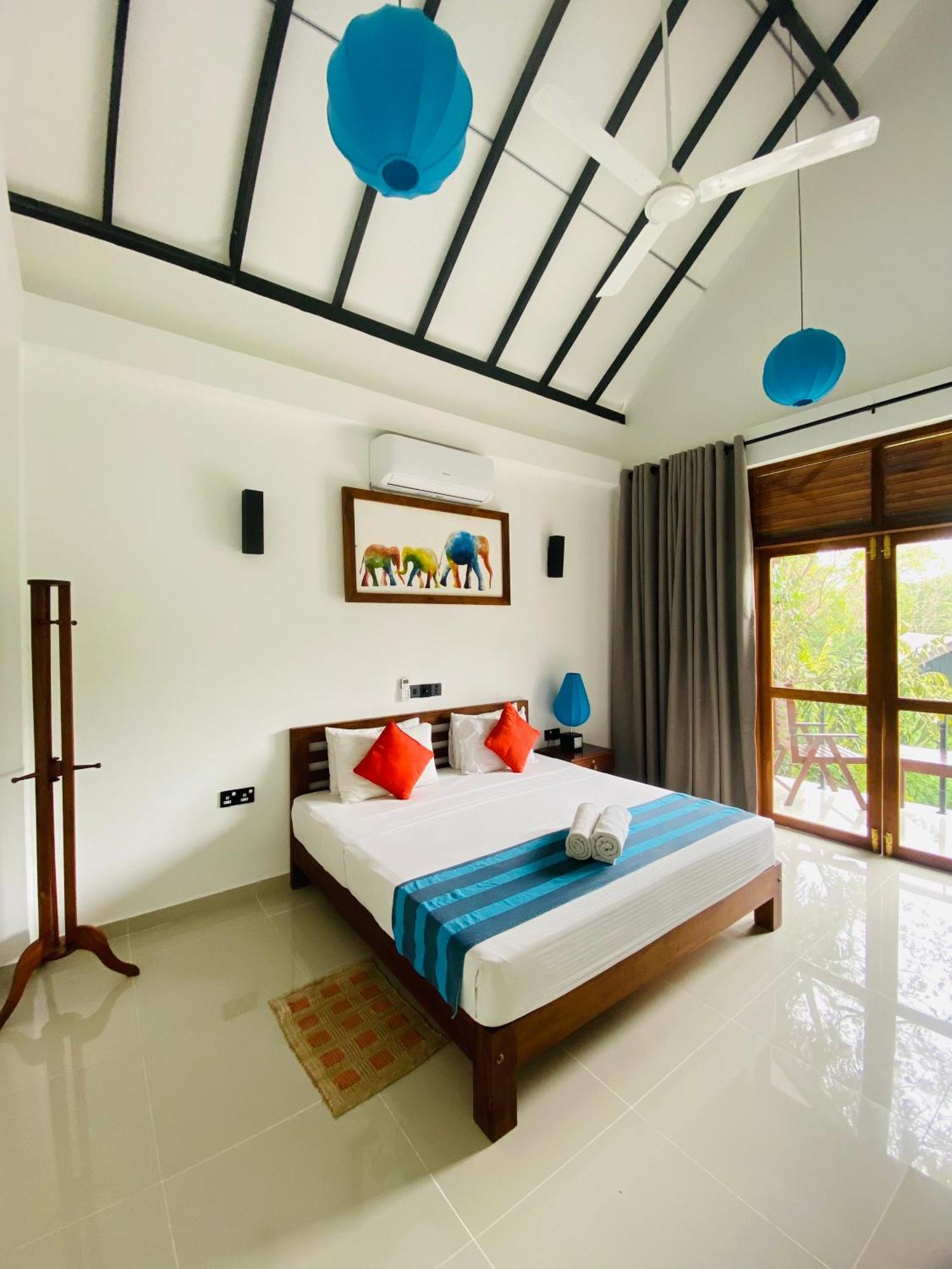 Hotel Athgira Udawalawe Luaran gambar