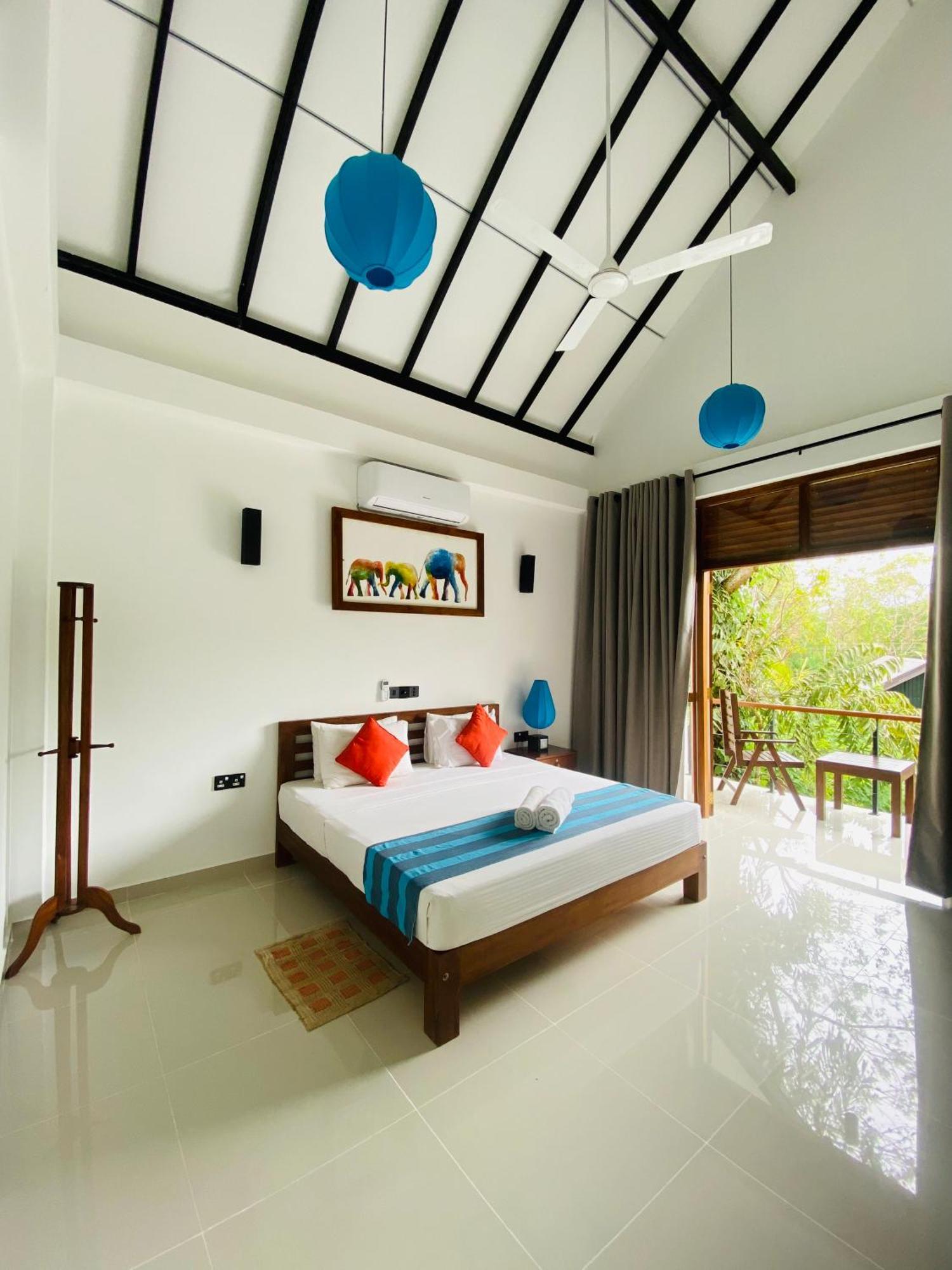 Hotel Athgira Udawalawe Luaran gambar