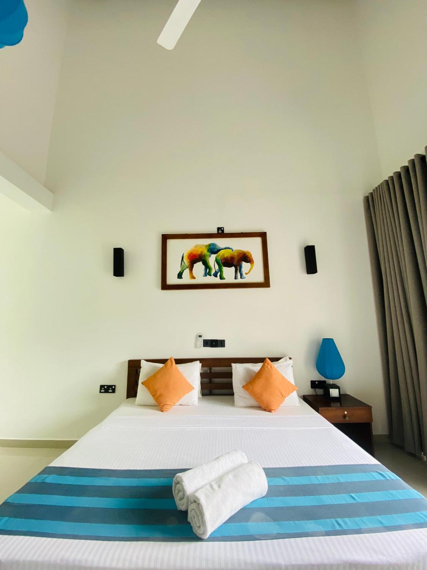 Hotel Athgira Udawalawe Luaran gambar